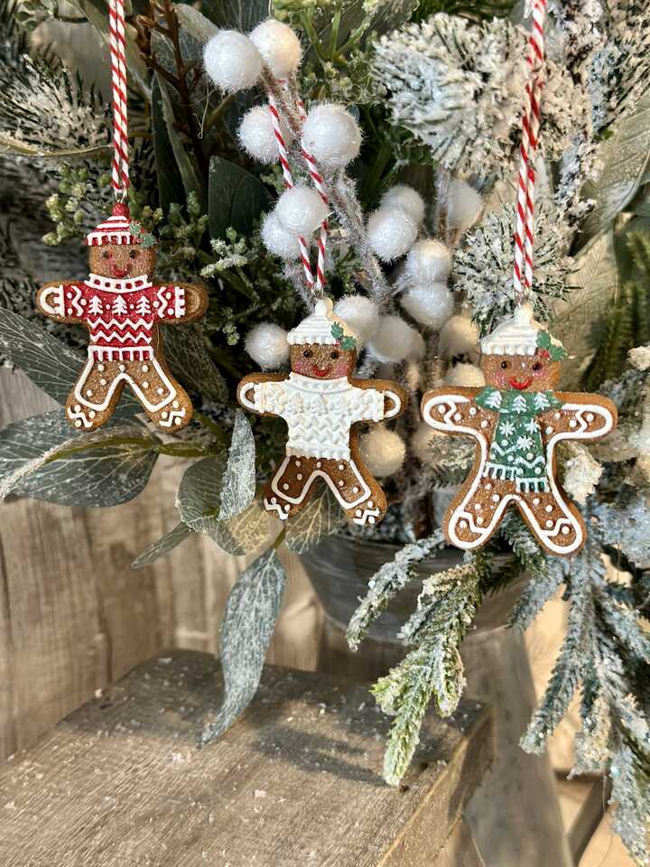 Hanging Christmas Gingerbread Men