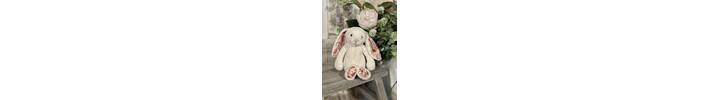 Small Blossom Cream 'Berry' Bunny