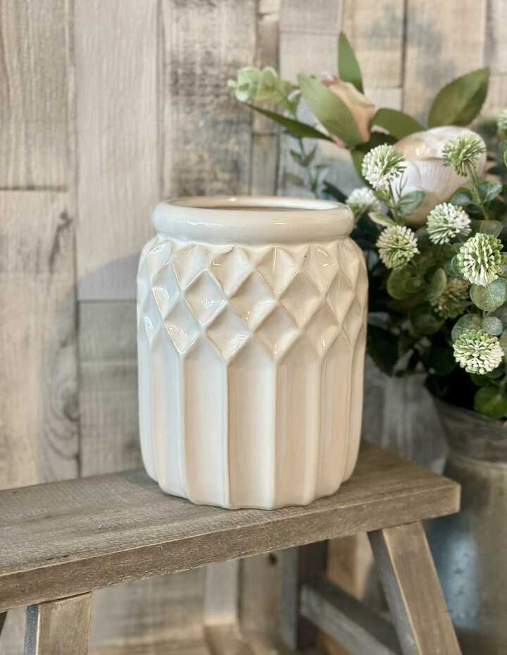 Etta Diamond Ceramic Urn Vase